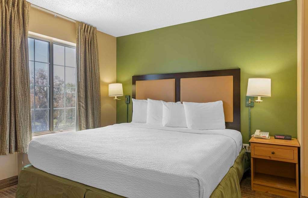 Extended Stay America Suites - Los Angeles - Torrance - Del Amo Circle Стая снимка